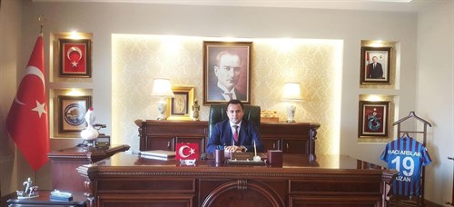 İlçemiz Kaymakamı Sayın Dr. Hacı Arslan UZAN’ ın 15 Temmuz Demokrasi ve Milli Birlik Günü Mesajı;